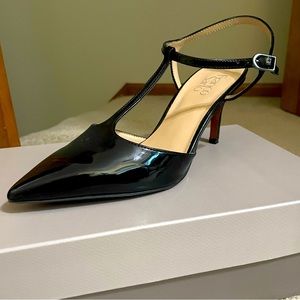 Franco Sarto black patent leather slingback pumps